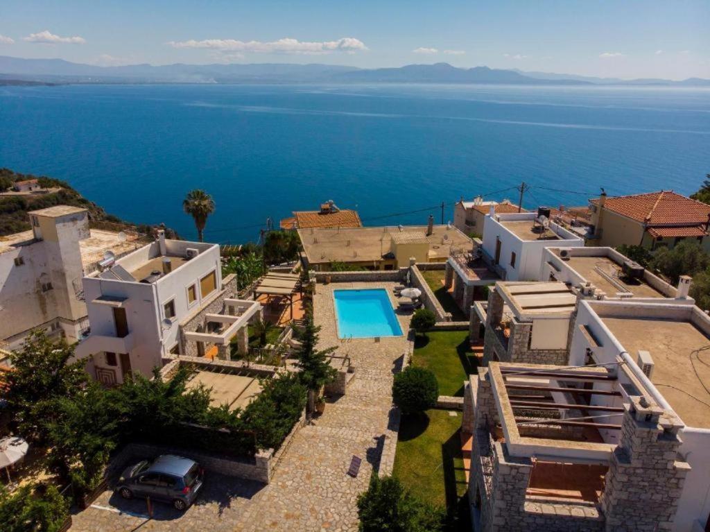 Malvazios Villas #2 Gythio Ngoại thất bức ảnh